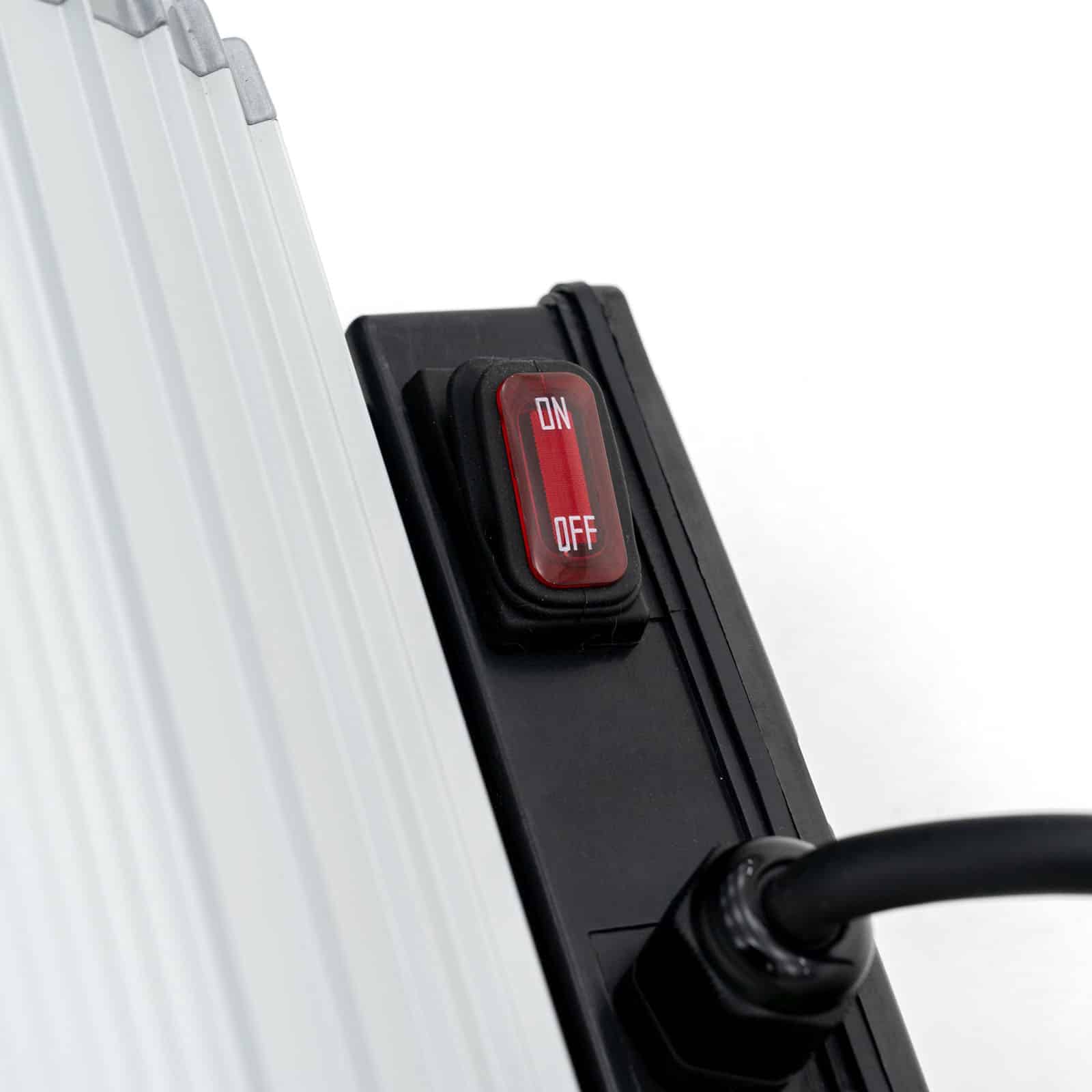 Aquecedor exterior de parede a infravermelhos 1500W (53,5x16x11,5 cm) KEKAI Golden Tube Estufa exterior de pared infrarrojos 1500W (53,5x16x11,5cm) KEKAI Golden Tube